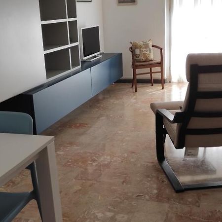 Casa Mirella Apartment Киавари Екстериор снимка